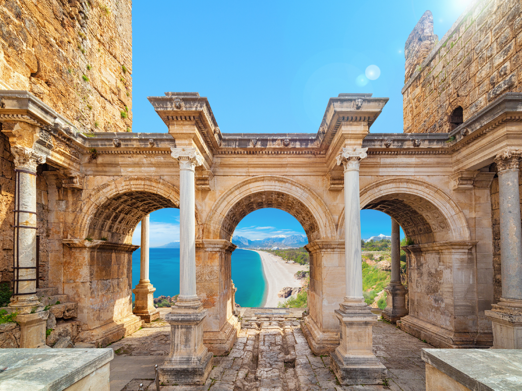 SunExpress erweitert Sommerflugplan: mehr Frequenzen nach Antalya und 450.000 zusätzliche Sitzplätze