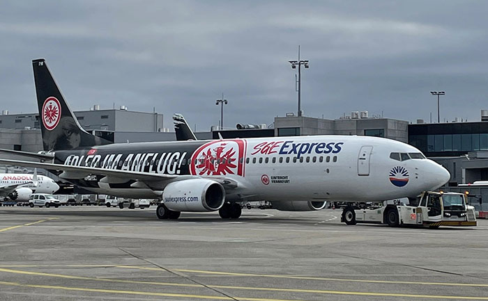 Adler im Anflug: SunExpress stellt neue Eintracht Frankfurt Sonderlackierung vor